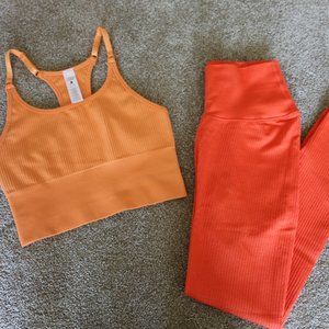 Balance Athletica Linear Seamless Set